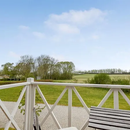 Bleike - 250m From The Sea By Interhome Feriehus *