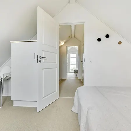 Bleike - 250m From The Sea By Interhome Feriehus *